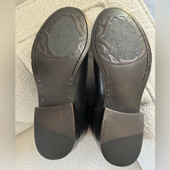 Frye Melissa Boot, Monogram Logo, Cognac/Black, Size 7.5 - Picture 4 of 9